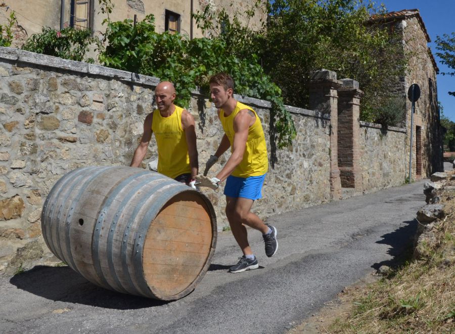 Palio delle Botti del Chianti, San Gusmè si prepara. Ecco il Regolamento