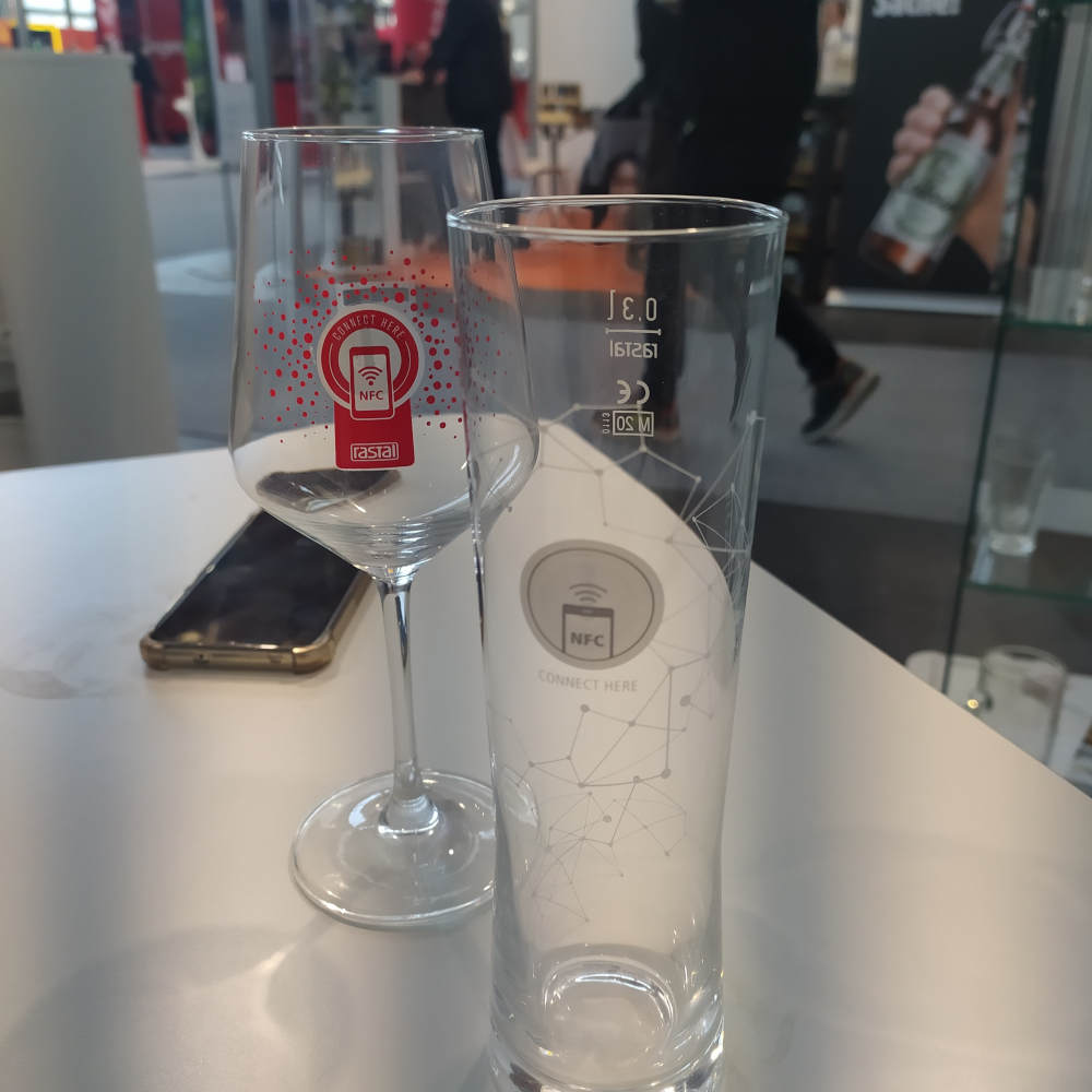 SmartGlass, il bicchiere esclusivo, riconoscibile e interconnesso