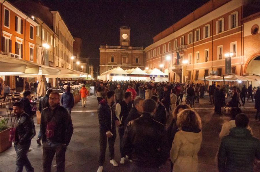 GiovinBacco in Piazza