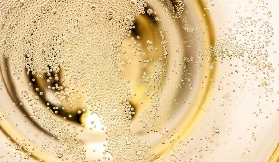 NEL MONDO FESTIVITÀ EFFERVESCENTI CON 316MLN DI BOTTIGLIE ITALIANE (+18%)