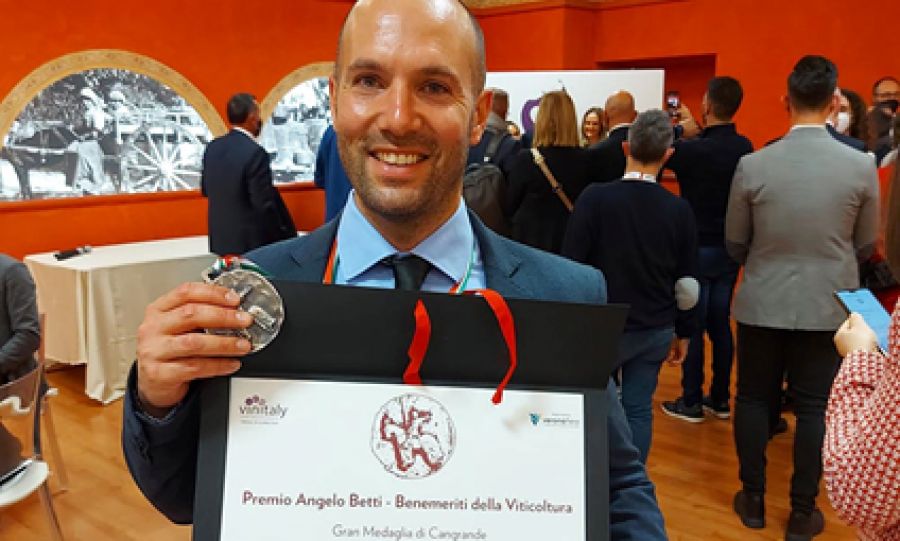 Giovanni Celeste Benvenuto “Benemerito della viticoltura” per la Calabria