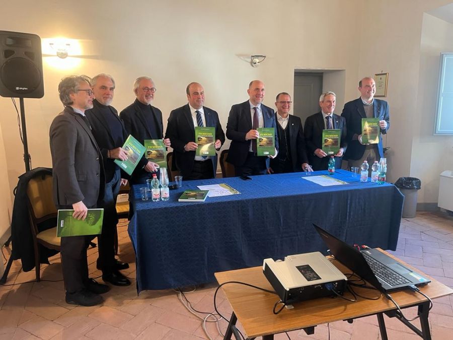 Insieme per la valorizzazione di olio EVO e dei territori di origine