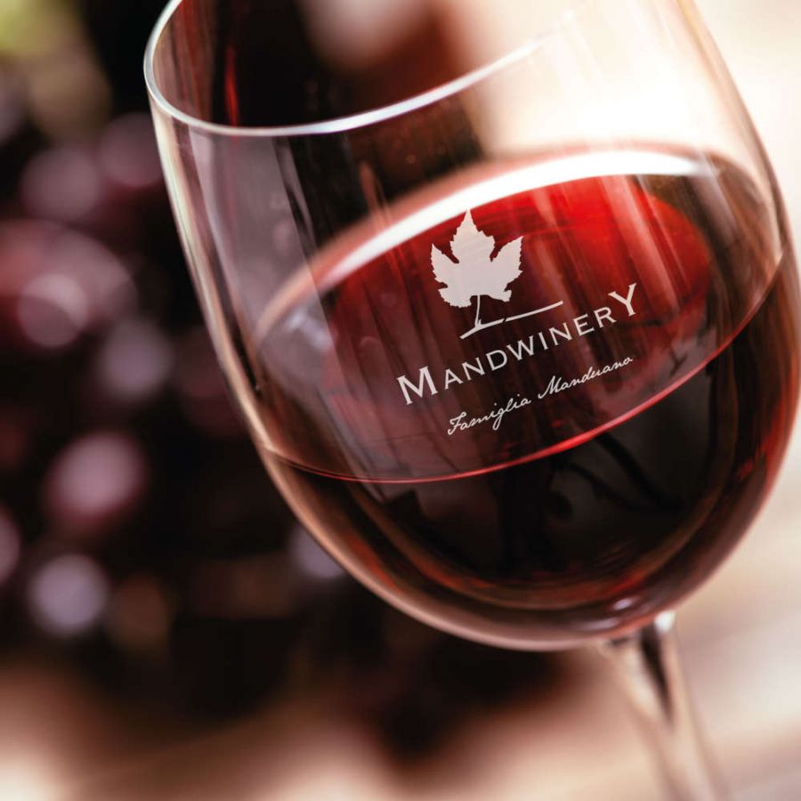 In un grappolo la visione del vino che verrà
